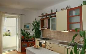 Spacious Apartment In The Center